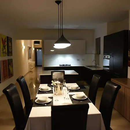 Kaboo בית הארחה