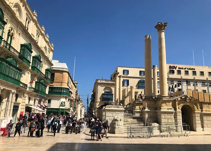 Kaboo 招待所 Pietà