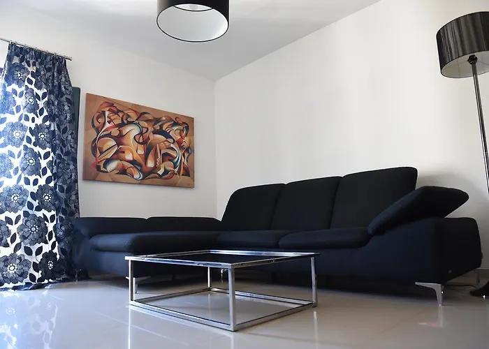 Kaboo Vendégház Pietà